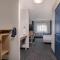 Spark by Hilton Springfield Eugene