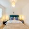 Pelican Rest - Uk41429