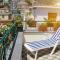 Attic Apartment, Air Conditioning, Fast WiFi