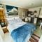 the Lighthouse Beachroom