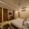Perfectstayz Premium at Harkipauri Road - Ganga view rooftop cafe