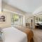 Palisades Tahoe Lodge Rentals One Bedroom #120