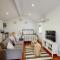 Hyde Park Carriage House