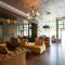 Wydown Hotel