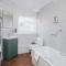 Dream Stays Bath - Queen Street Loft Apartment
