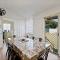 CBD Holiday Home