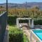 Stone Built Private villa Emerald with pool, 30m to Beach & BBQ!