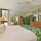 Kaleialoha 211 · KA 211 OceanFront 1BD Whale Watch Relax Getaway