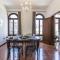 Ca del Monastero 1 Collection Apt for 4 Guests with Balcony and Lift