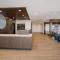 Everhome Suites Corona