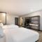 Everhome Suites Corona