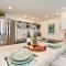 Kaleialoha 210 · KA 210 OceanFront 1BD Tropical Getaway w AC
