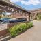 Kulakane 105 · KK105 Sunsets Ocean Views Oceanfront in West Maui