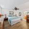 Milowai 302 · MIL 302 Oceanfront 2BD w Ocean Views Whale Watch