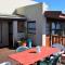 A1 Kynaston Guest House bed and breakfast or self catering