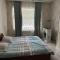 Spacious 2BR Apartment , Steps to Beach , Central & Quiet , Fast WiFi