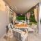 Villa Barcolana by Villsy