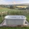1 Bed Hut - Sleeps 4 - Pets - Parking