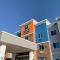 Holiday Inn Express & Suites Bridgeport by IHG
