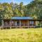 The Hitching Rail Hut - Romantic, Rural, Horses