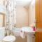 Basic Comfort Apartment Karina 16º 0102