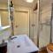 Peedys luxuriöse 60m² Wohnung mit Balkonterrasse
