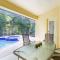 SERENE & ATTRACTIVE 3BR HEATED POOL/SPA HOME