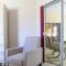 SERENE & ATTRACTIVE 3BR HEATED POOL/SPA HOME