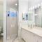SERENE & ATTRACTIVE 3BR HEATED POOL/SPA HOME