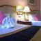 Wattana Park Hotel