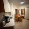 Spacious studio sleeps 4 in Flora main building 706A