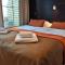 Levi Suites Levi Gold