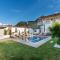 Villa Lejzo - Swimming Pool