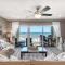 Commodores Retreat 305