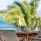 Kulakane 310 · KK 310 Updated BeachFront 2BD w AC Pool