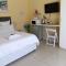 Naliya Guest house