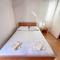 Apartments Adna