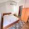 Apartments Adna