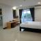 Wisdom Residence - Hatjaj