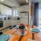 Piraeus Bright Apt