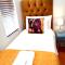 The Skinny Expat - Paarl - Self Catering Apartment