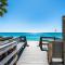 Beachside Condo 6