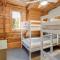 Charming Pinecrest Cabin with Private Deck Charming Pinecrest Cabin with Private Deck
