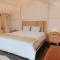 HappyNest Glamping and Villa Dieng