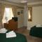 Yarn Market Hotel