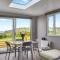 Uk46570 - Awel Y Mor