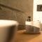 DN ART BLEVIO - APT D first floor with lake view terrace and hot tub