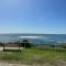 Beachside Apartment Blackwoods Beach
