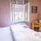 Crown Apartment - Your Royal Stay