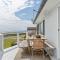 Bawley Blue - oceanfront 4BR pet-friendly retreat